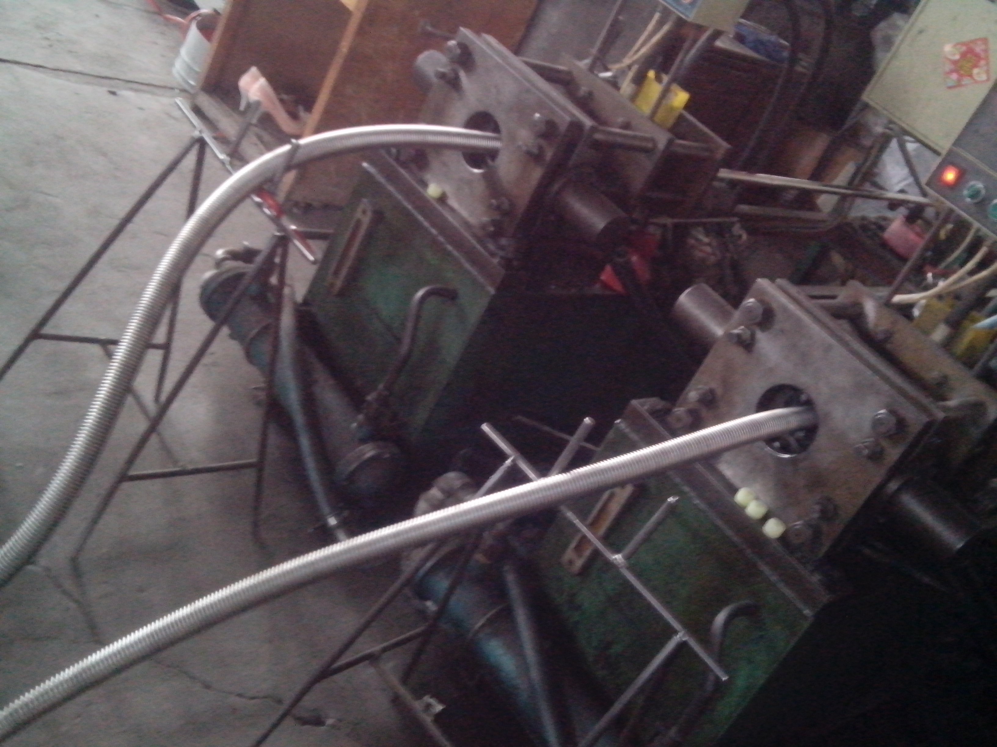 国产又黄又硬又粗