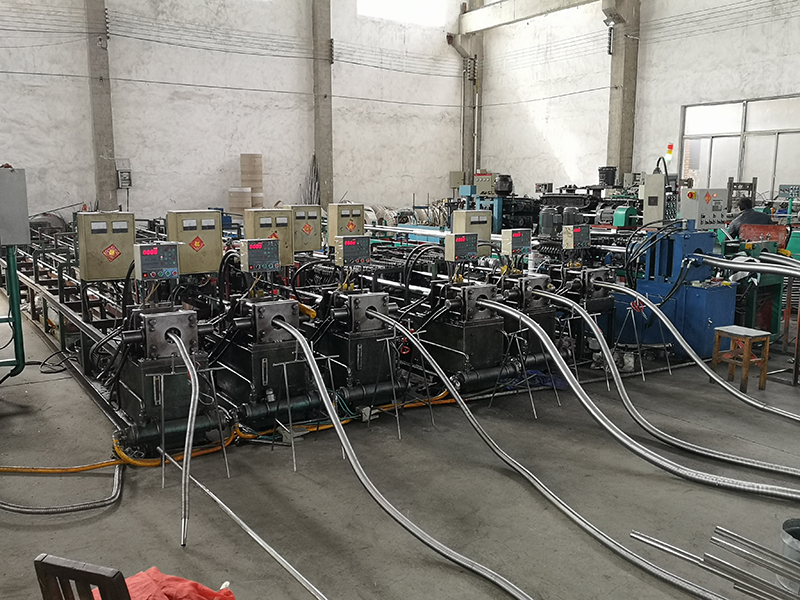 国产又黄又硬又粗