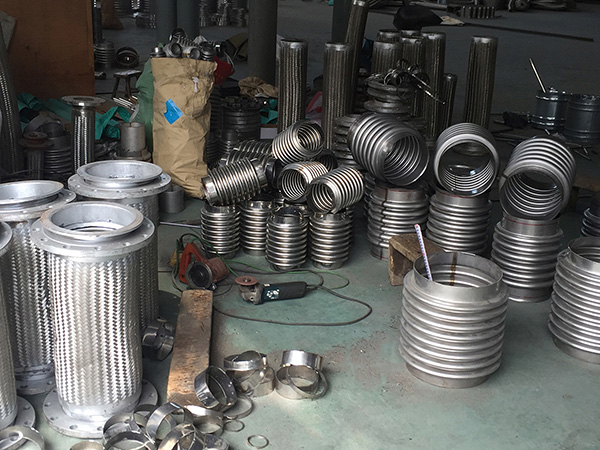 波纹补偿器厂家 