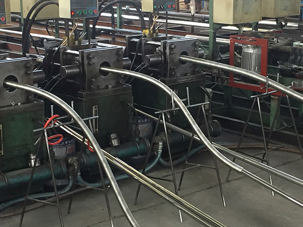 波纹管生产机器